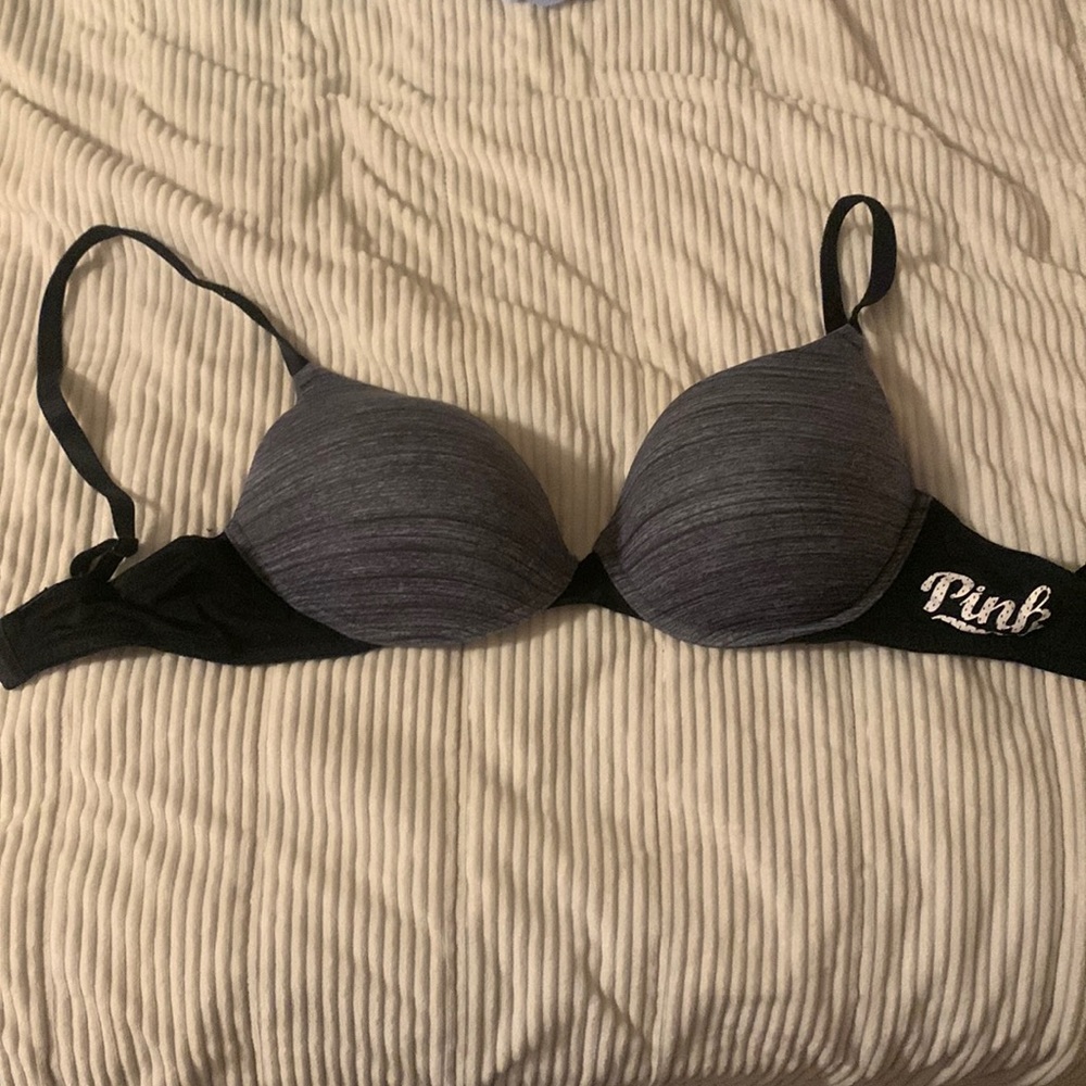 Pink padded bra ( push up)